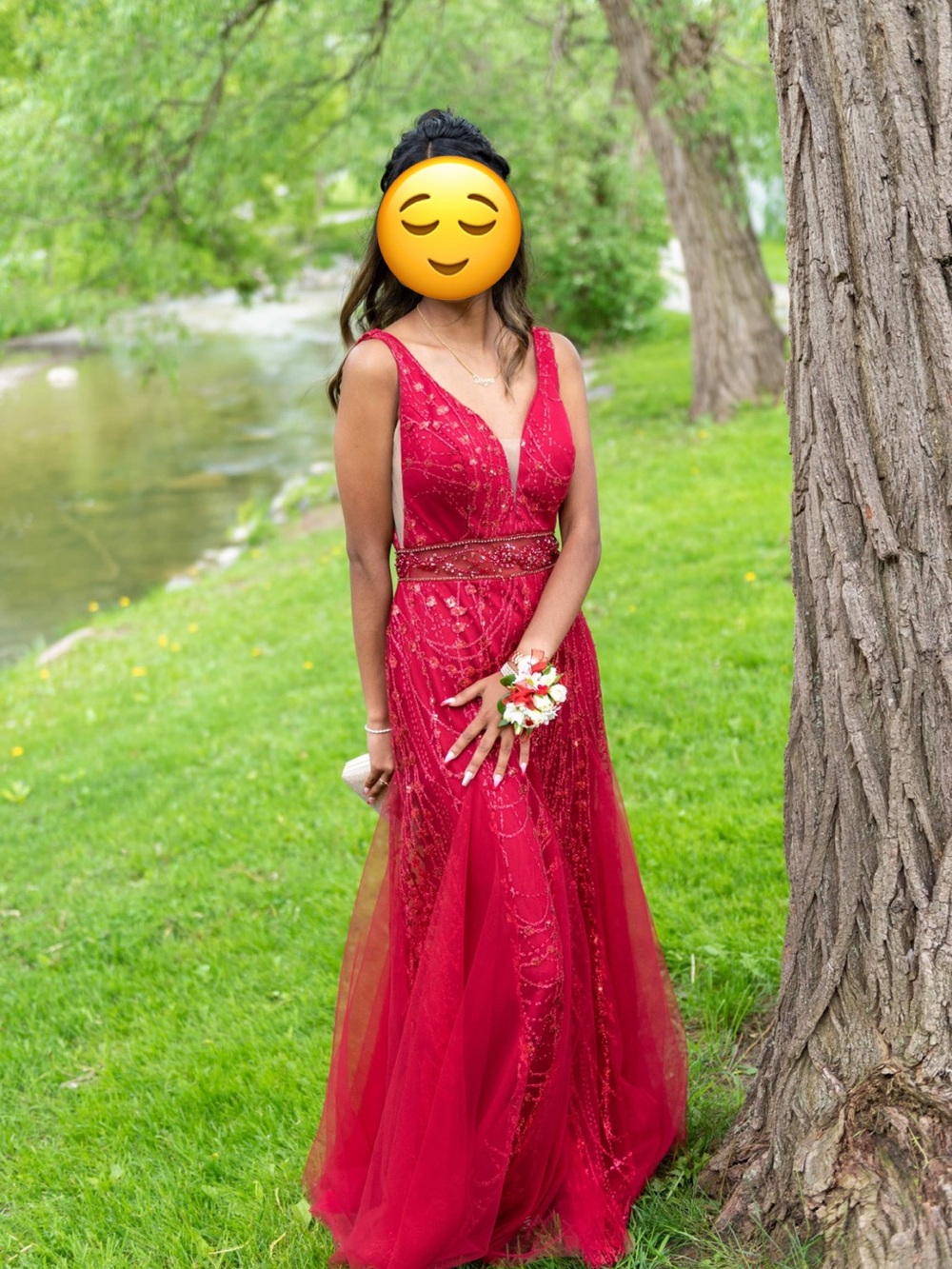 Sleeveless V-Neck Red Beaded Prom Gown